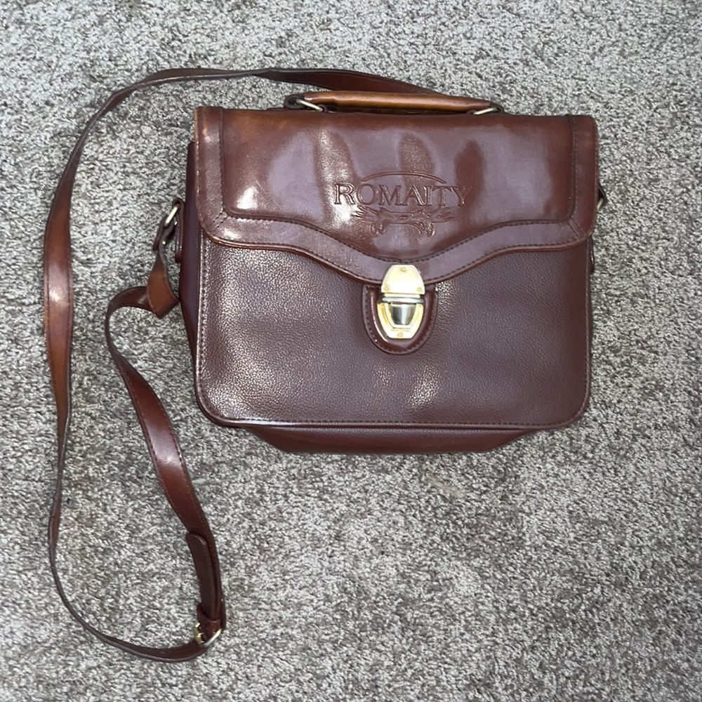Romalty crossbody bag
